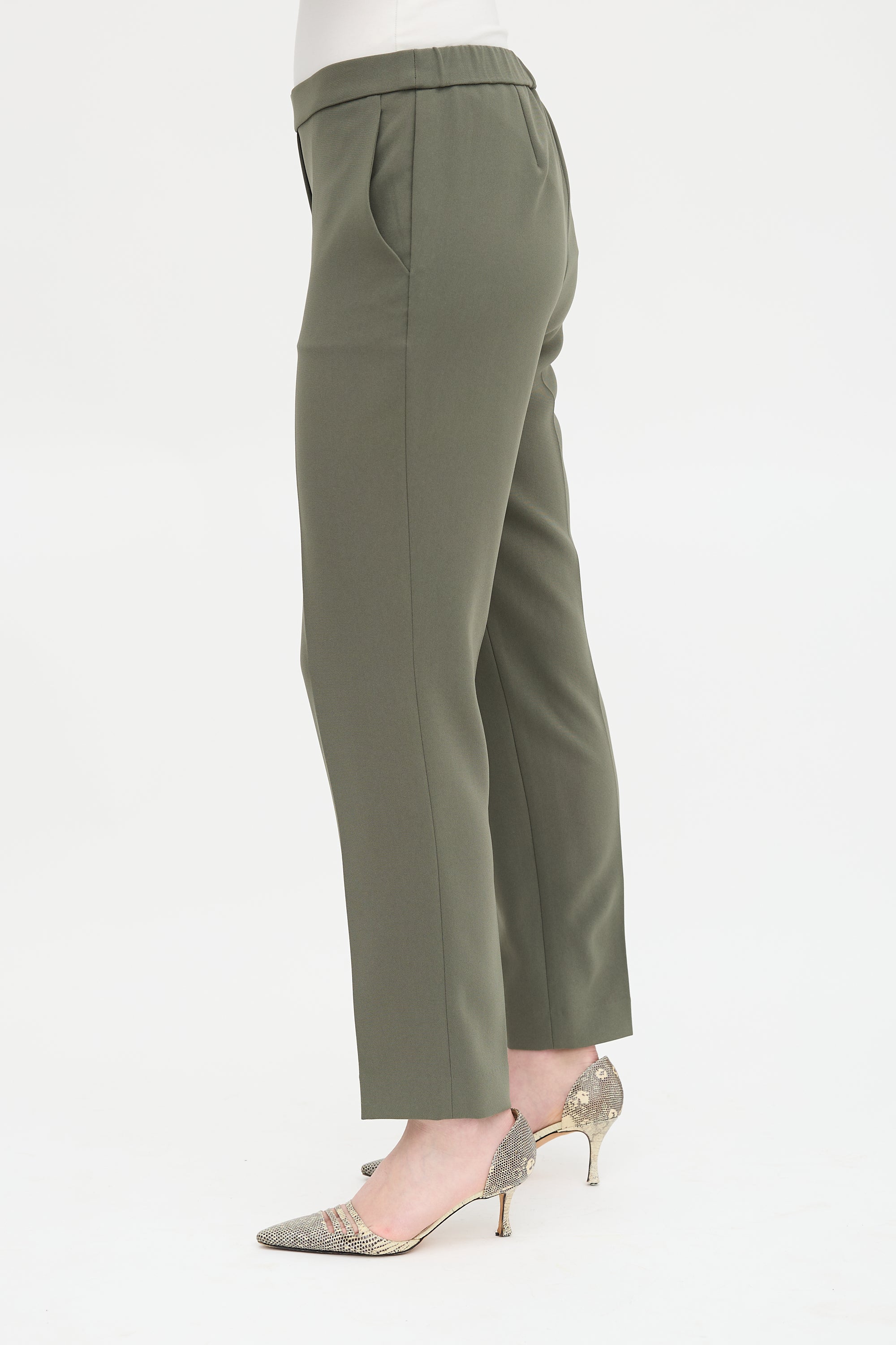 Theory Crepe Tailored Suit