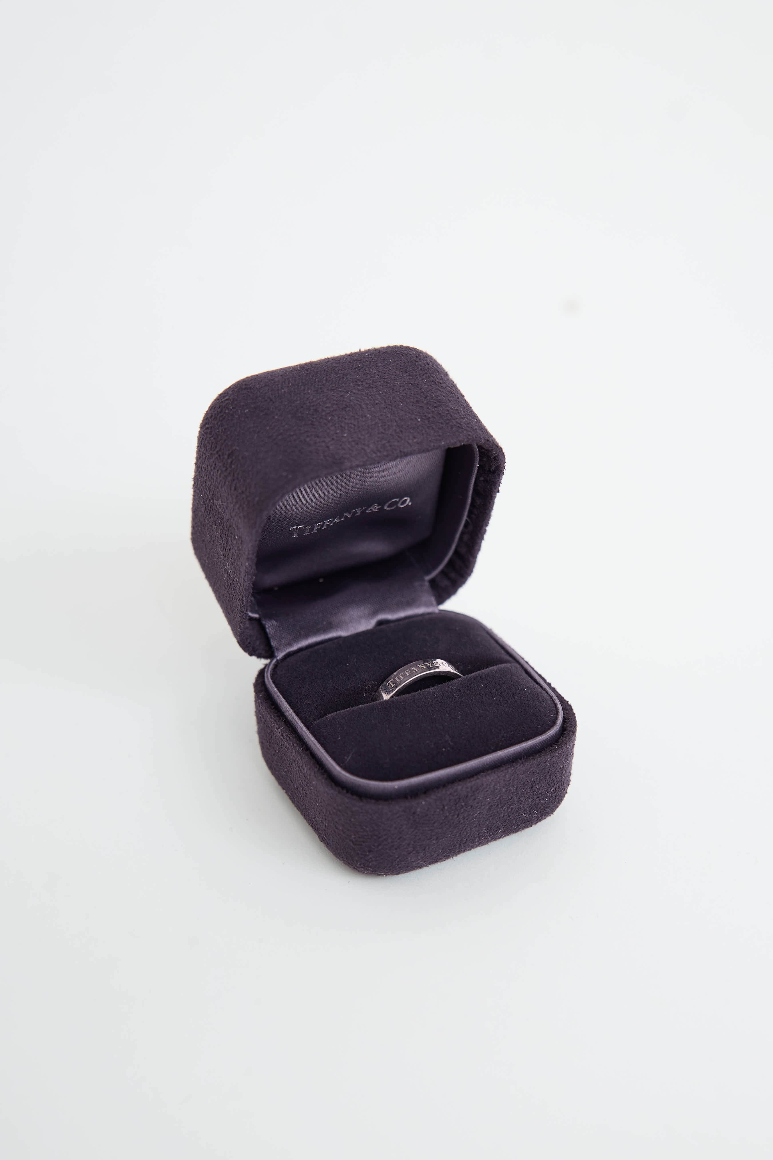 Platinum 4mm Band Ring