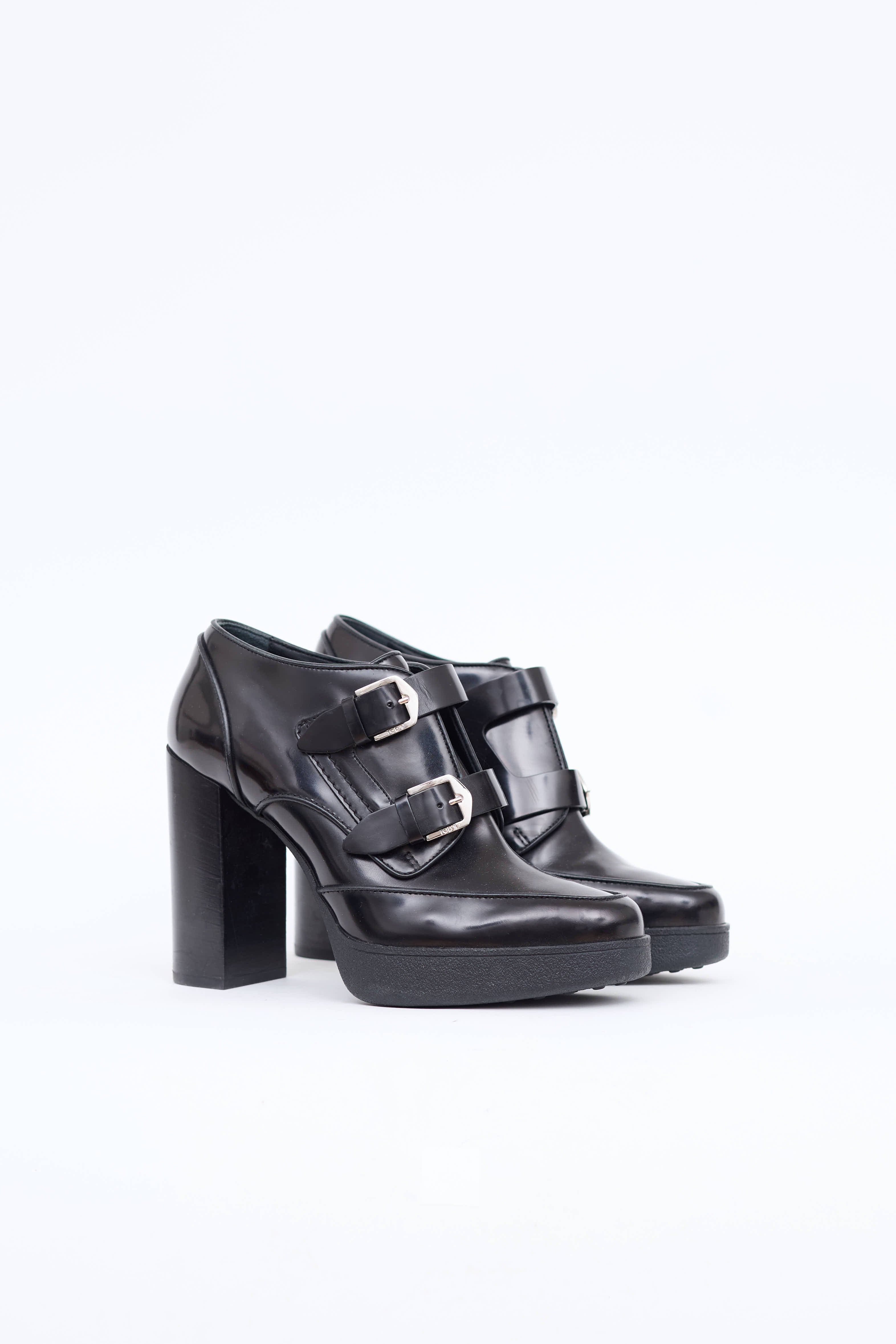 Tod's Buckle Heeled Bootie