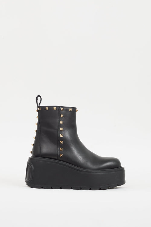 Valentino Black Uniqueform Rockstud & VLogo Boot