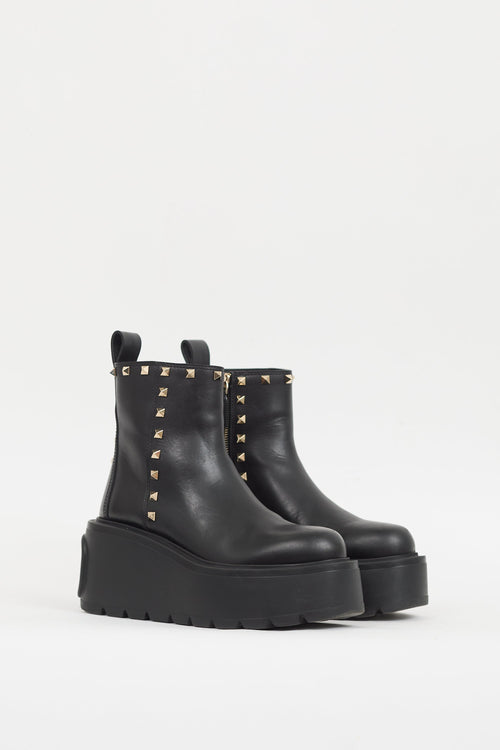 Valentino Black Uniqueform Rockstud & VLogo Boot