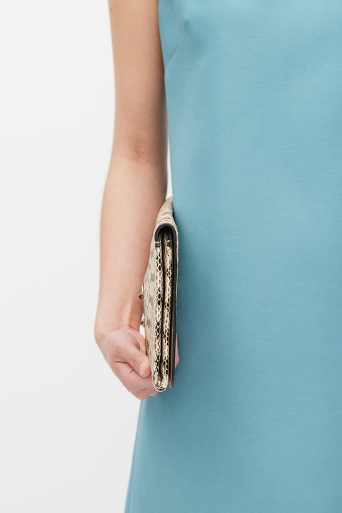 Valentino Beige & Black Textured Leather Rockstud Hardware Clutch