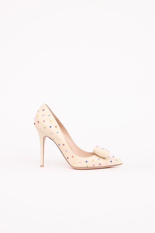 ValentinoLeather Rockstud Pump