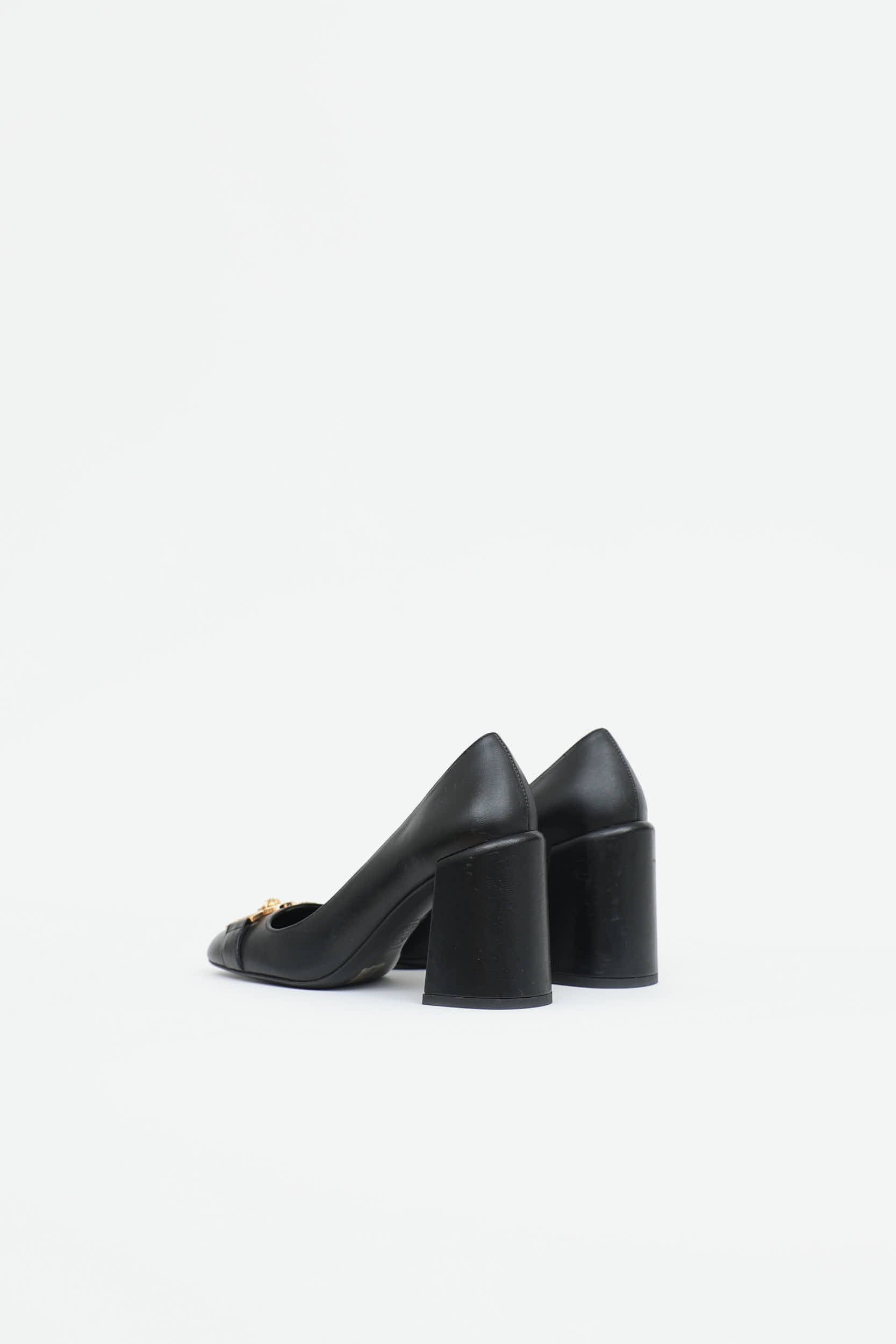 Versace Medusa Insignia Pump
