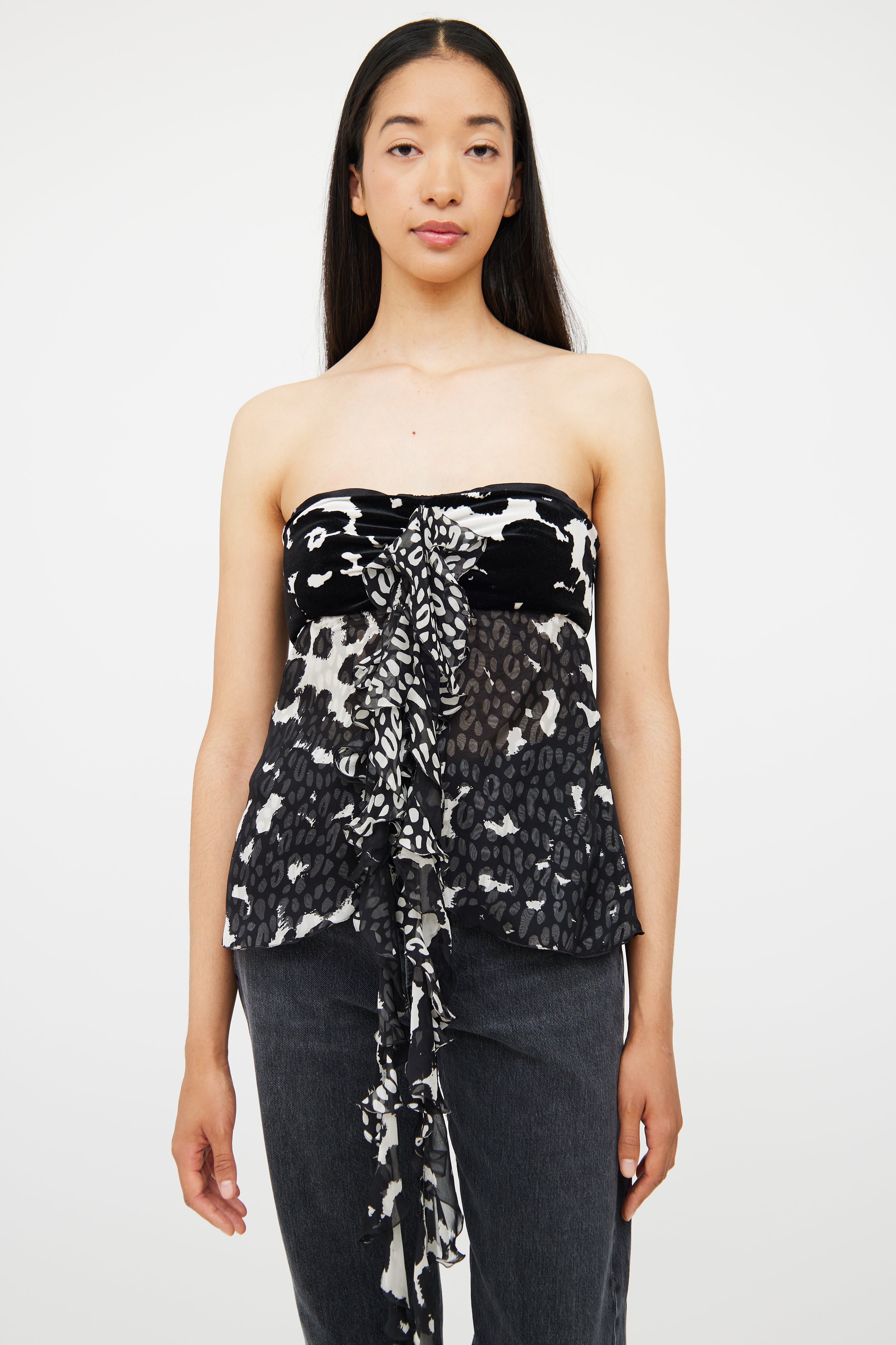 Black & White Print Ruffle Top