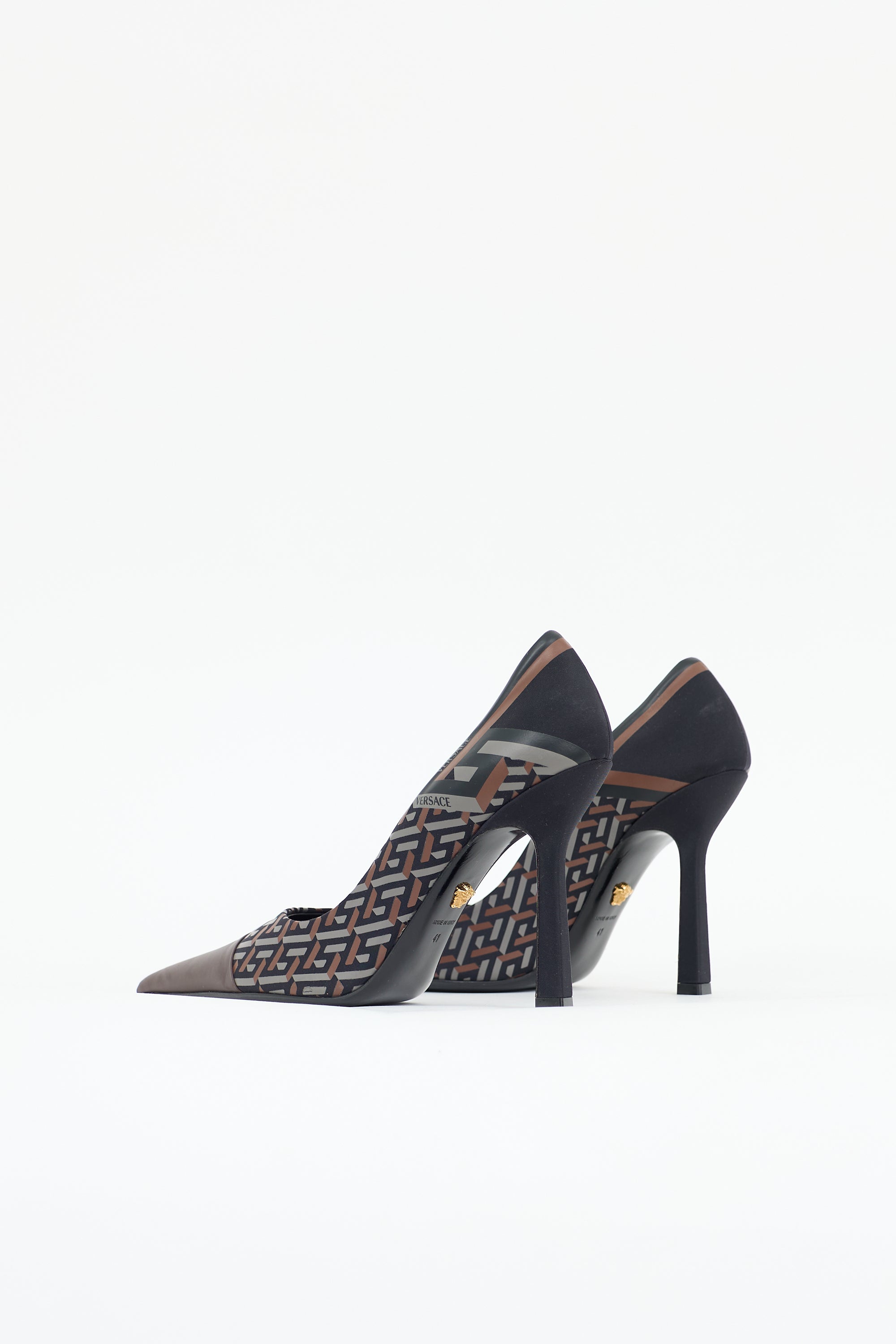 Versace Leather La Greca Signature Pump