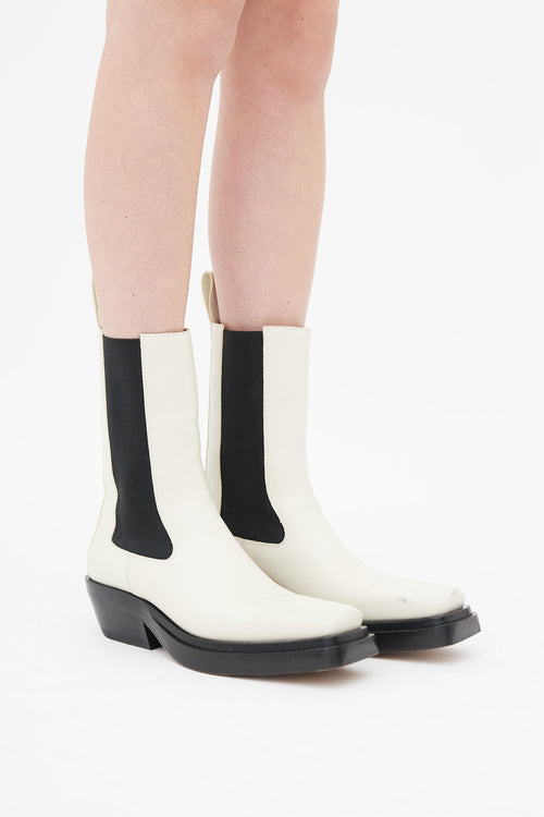 Bottega Veneta White & Black Leather The Lean Chelsea Boot