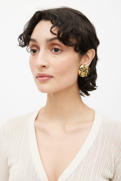 Chanel 1980s Gold-Tone & Black Letter Engraving Clip-On Earring