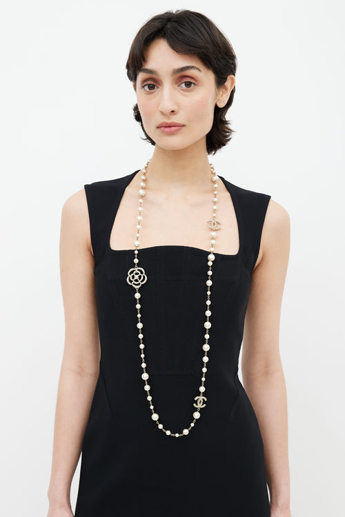 Chanel Fall 2014 Pearl & Gold Camelia CC Logo Necklace