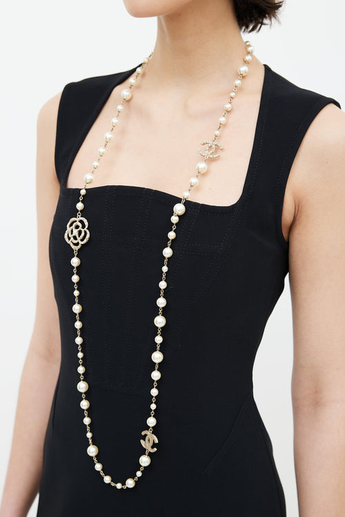 Chanel Fall 2014 Pearl & Gold Camelia CC Logo Necklace