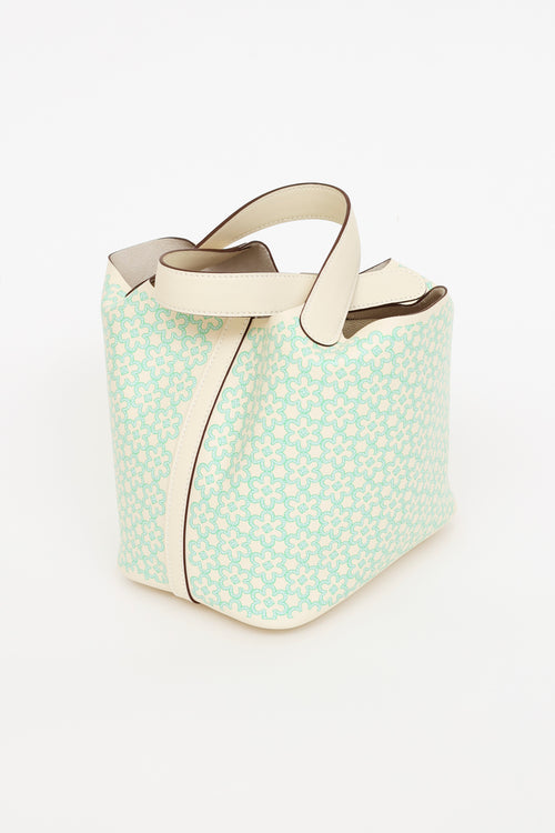 Hermès 2022 Limited Edition Nata & Vert Swift Lucky Daisy Picotin Lock 18 Bag