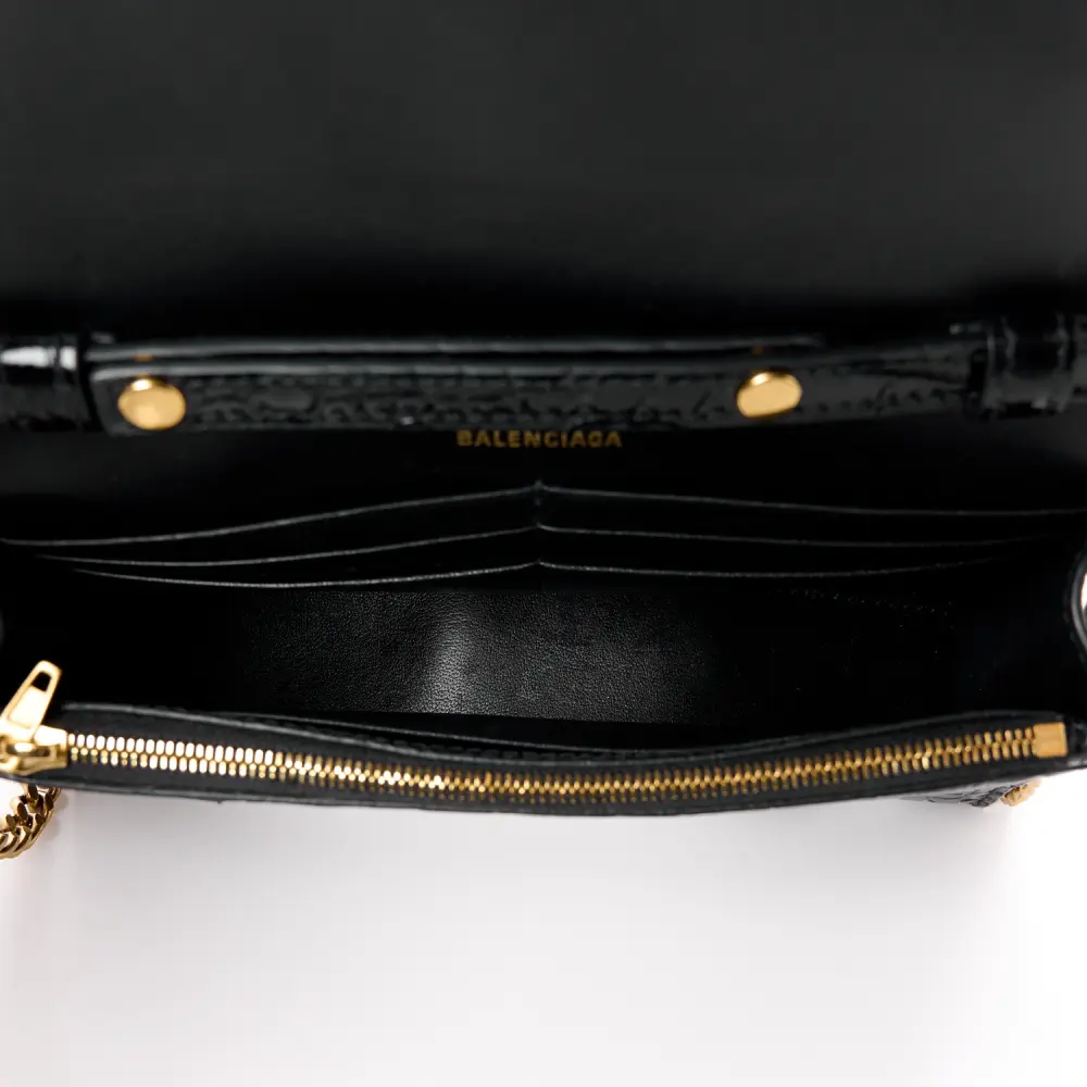 Lushentic Replica Handbags XS Hourglass Chain Bag Black Crocodile Design - Image 7