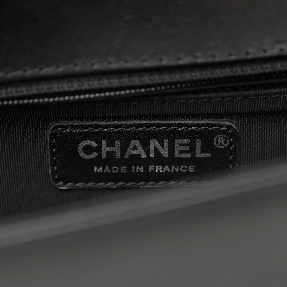 Lushentic Grade Bags: New Medium Black Quilted Lambskin Flap - Image 2