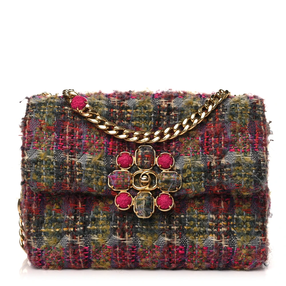 Lushentic Chanel Flap Small Multicolor Quilted Tweed Wool Gold Hardware Front