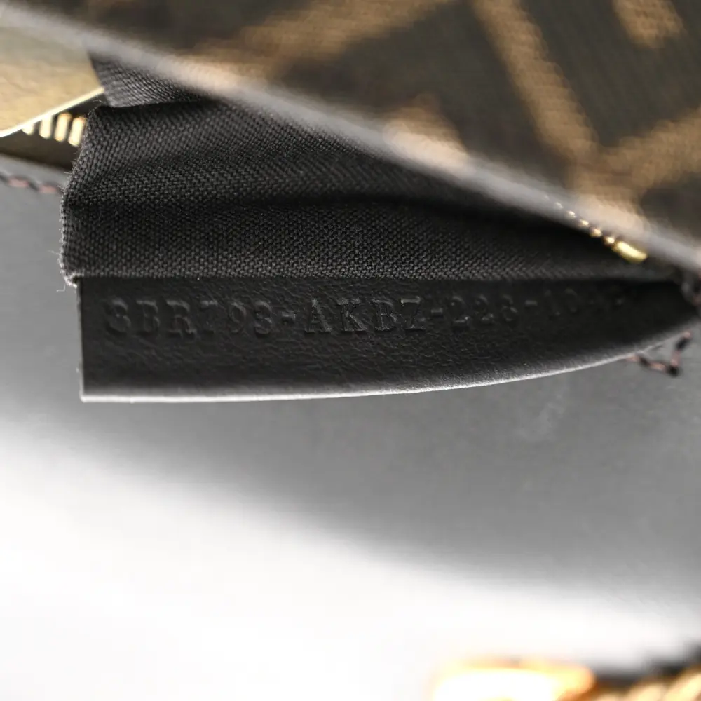 Lushentic Quality Bags - FF 1974 Midi Chain Baguette in Tobacco Moro - Image 8