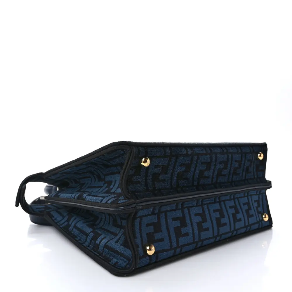 Lushentic Bags Review: Medium FF Peekaboo I See U Satchel - Image 5
