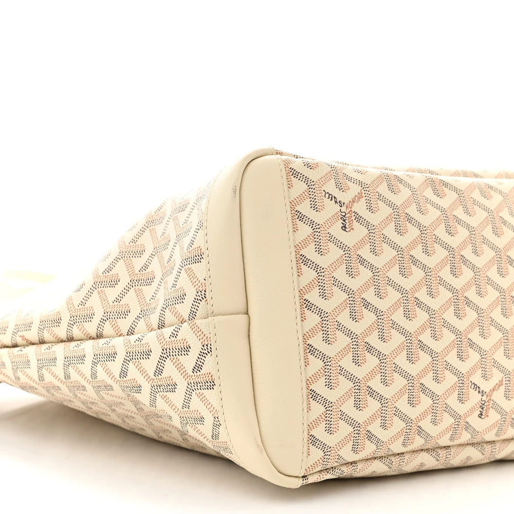 Lushentic Artois Tote MM Sand Goyardine Canvas – Style and Function - Image 4