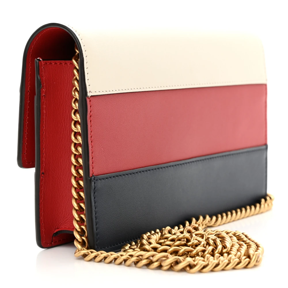 Lushentic Grade Handbags: Small Queen Margaret Chain Wallet in Style - Image 3