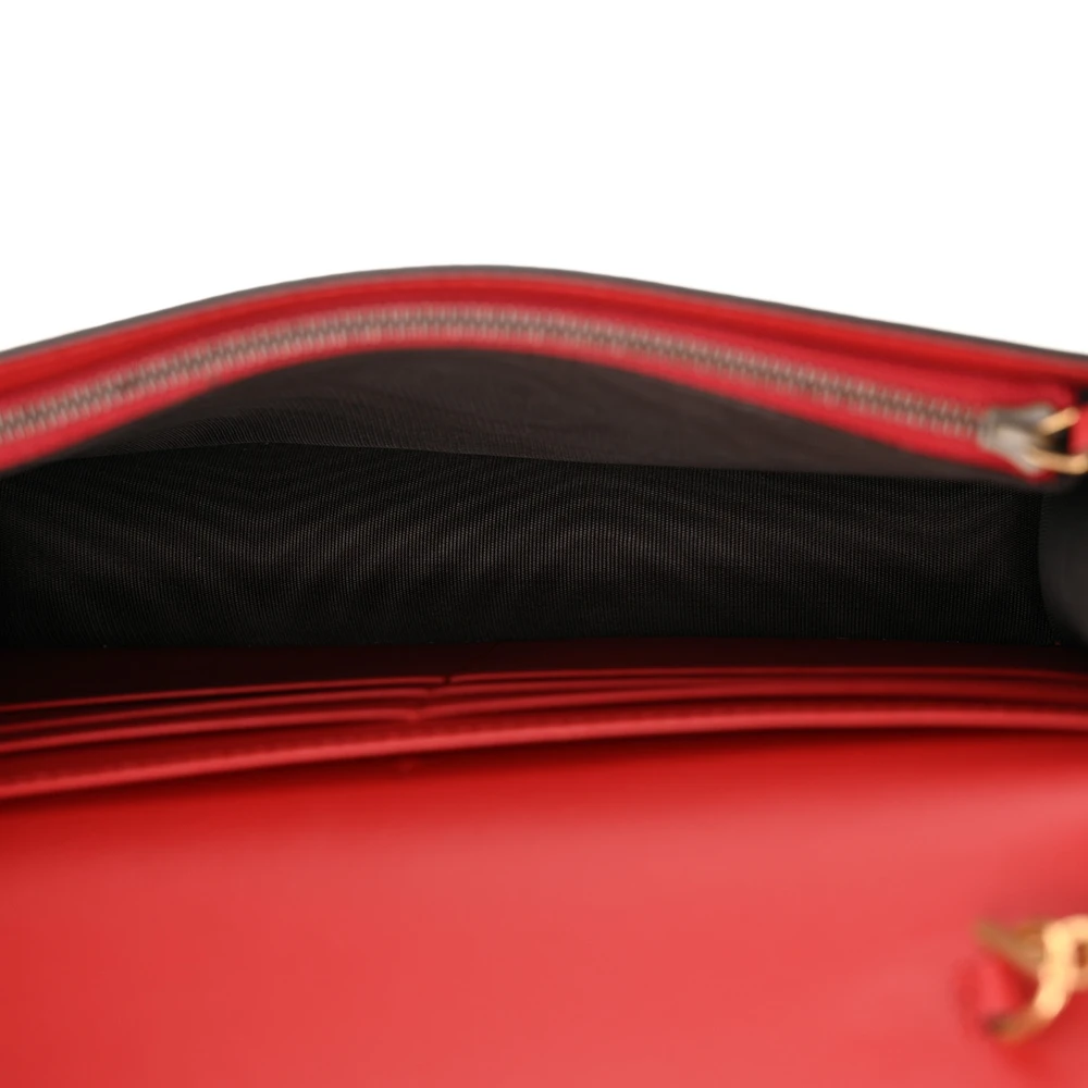 Lushentic Grade Handbags: Small Queen Margaret Chain Wallet in Style - Image 7