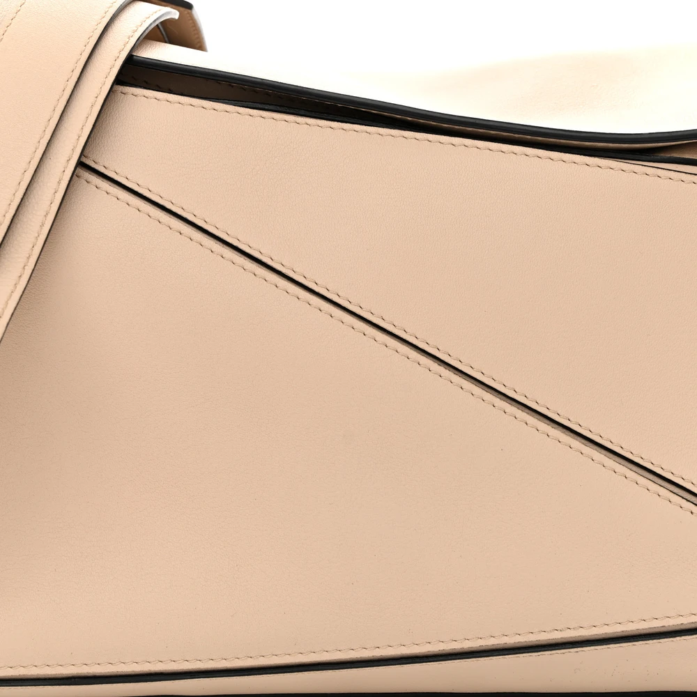 Lushentic Grade Handbags: Puzzle Bag Medium Ash Calfskin Leather - Image 8