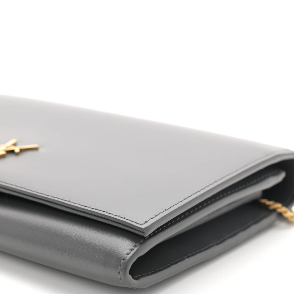 Lushentic Designer Bags: Medium Chain Wallet in Storm Monogram Design - Image 5