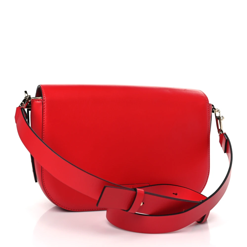 Lushentic Grade Replica Medium Vlogo Walk Shoulder Bag Rouge Pur Calfskin - Image 3